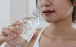 Uống 3.000ml nước trong vòng 2 giờ, người phụ nữ 33 tuổi bị phù não