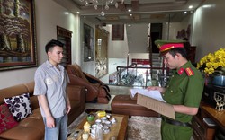Kiểm tra 3 shop thời trang, công an khởi tố ông chủ Nguyễn Hải Linh SN 1993
