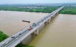Gã đàn ông phi tang xác người tình xuống cầu Thanh Trì sau bữa tiệc ma túy