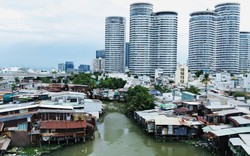 Cách để TP.HCM di dời toàn bộ 41.540 căn nhà ven kênh rạch trong 4 năm