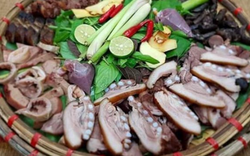 Người đàn ông 55 tuổi "chảy máu mắt" sau khi ăn thịt chó, bác sĩ phát hiện nguyên nhân bất ngờ