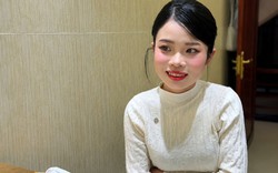 Mẹ trẻ đánh đổi sinh tử để sinh con, bật khóc khi sữa về không thể cho con bú