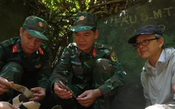 Phát hiện di vật là dụng cụ y tế nơi nghi có hài cốt của nhiều cán bộ quân y
