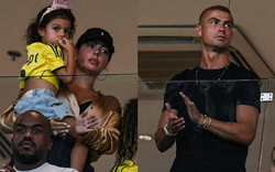 Ronaldo và vợ Georgina lần đầu lộ diện cùng nhau sau đám cưới bí mật, khoảnh khắc bên các con gây chú ý