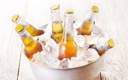 Người đàn ông 36 tuổi tử vong vì vỡ động mạch chủ sau khi uống bia lạnh