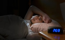 Thức đêm, gắng sức: Nguy cơ 'kích hoạt' biến cố tim mạch ở người trẻ