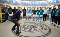 Pep Guardiola nói 1 câu trong phòng thay đồ của Man City khiến tất cả đau lòng