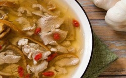 Lý do mùa thu khí huyết dễ bị ứ trệ: Mẹ tôi có 3 công thức món ăn giúp điều hòa giấc ngủ, giảm đau đầu lại dưỡng ẩm