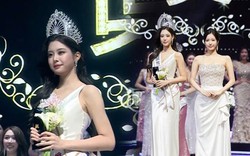 Mỹ nhân 2k3 cao 173cm vừa đăng quang Hoa hậu, soi đến gia thế mà ngỡ ngàng!