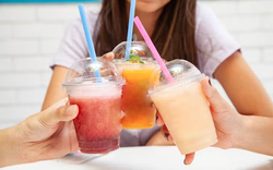 Gan sợ nhất không chỉ là rượu: 3 đồ uống này có thể khiến gan "quá tải", nhiều người vẫn dùng mỗi ngày
