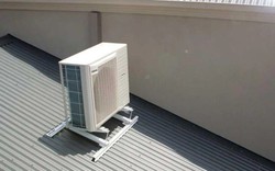 Lời khuyên cho những gia đình đang đặt cục nóng điều hòa trên mái tôn