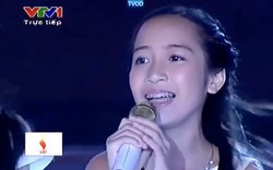 Cô bé 12 tuổi đã hát trước nghìn người ở sân Mỹ Đình, nhưng bố mẹ không vội đưa vào showbiz: Hiện tại ra sao?