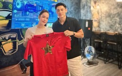 Nhật Kim Anh lên status tag thẳng Đình Bắc