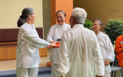 Việt Nam có thêm cơ sở dưỡng lão “sáng đi - chiều về” ngay phường trung tâm Thủ đô: Tích hợp nhiều dịch vụ,  giá từ 5 triệu đồng/tháng