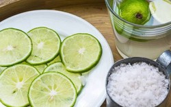 Lời khuyên cho những ai cứ ngủ dậy là uống nước chanh muối