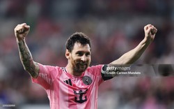 4 bàn thắng, 1 kiến tạo chỉ trong 1 trận đấu, Messi với bộ râu dài trở lại phong độ "huỷ diệt", gắt gao bám đuổi Ronaldo trên cuộc đua 1.000 bàn thắng