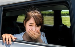Cứ lên ô tô là "buồn nôn, say xe": Vì sao lại thế?