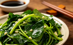 Loại rau bình dân được ví như “vua rau”: Nơi bạn du lịch mà có thì nên ăn vì giàu chất xơ, hỗ trợ tiêu hóa, ổn định đường huyết, chống viêm