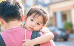 Đến tuổi xế chiều mới hiểu: Những đứa trẻ lớn lên trong gia đình "bố yếu thế, mẹ quá mạnh" thường khó tránh khỏi 3 kết cục này