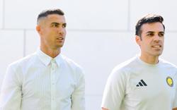 Ronaldo gây sốt khi diện sơ mi, 41 tuổi vẫn chuẩn nam thần, trở lại Al-Nassr sau World Cup
