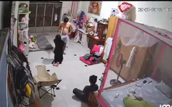 Tạm giữ người đàn ông bạo hành con gái của người tình