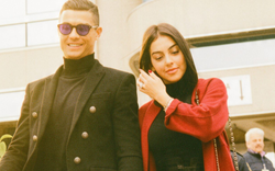 Câu chuyện tình yêu không giống ai của Ronaldo và cô gái nghèo Georgina: 9 năm chưa cưới, cầu hôn không lãng mạn nhưng nhiều cô gái lại ước ao