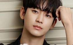 "Kim Soo Hyun không biết xấu hổ"