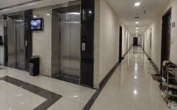 Mua chung cư mới hiểu câu "gần thang máy thì tiện, xa thang máy thì yên": Chọn bên nào cũng có cái giá của nó