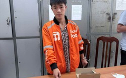 Công an bắt shipper Nguyễn Duy Cương SN 2007 khi đang đi giao hàng