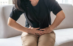 Chủ quan chi tiết nhỏ, đến khi chân sưng phù người phụ nữ mới biết mình bị ung thư giai đoạn 4