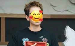 Một "anh trai vượt ngàn chông gai" khoe trường cấp 3 từng theo học, người hâm mộ xuýt xoa: Học xịn lắm mới thi đỗ được!