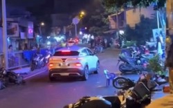 Nam thanh niên lái ô tô tông loạt xe máy trên đường ở TP.HCM: Do cô gái đi cùng không chịu lên xe