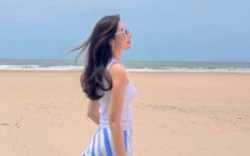 Hoa hậu Đặng Thu Thảo thả nhẹ một chiếc ảnh, netizen xuýt xoa vì vóc dáng mẹ ba con