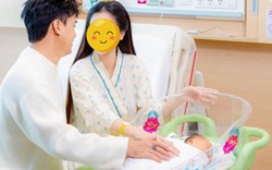 Cặp đôi ca sĩ Vbiz - hot girl kém 17 tuổi vừa đón nhóc tỳ tại bệnh viện quốc tế vào hôm nay!