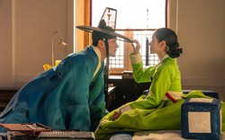 Phim 19+ của Son Ye Jin, Ji Chang Wook bị chê kéo dài và thiếu sức hút