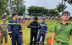 Mưa lớn cuốn trôi ô tô ở Đồng Nai, đang tìm kiếm người nghi mất tích