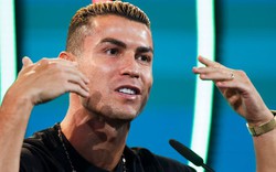 Ronaldo, 41 tuổi ở ĐT Bồ Đào Nha: "Tôi sẵn sàng ngồi ghế dự bị"