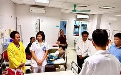 Cắt 1 mét ruột non cứu bệnh nhi người Lào bị tắc ruột nặng