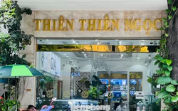 Tiệm kim cương mở cửa, khách bán chờ cả năm mới được nhận tiền