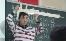 Bước ngoặt ngỡ ngàng của thần đồng Vật lý nhưng "kỹ năng sống rất kém"