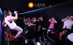 Sự kiện Feelcycle mang trải nghiệm đạp xe khác biệt đến Hà Nội