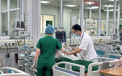 Tái phát uốn ván nguy kịch vì mảnh tre 3cm nằm im 2 tháng trong cẳng chân