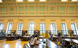 Thu nhập của giảng viên Đại học Harvard