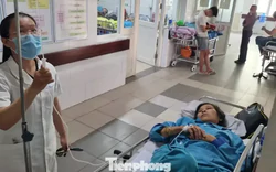 Đà Nẵng: Số ca sốt xuất huyết tăng gần 10 lần, bệnh viện kê thêm giường ở hành lang