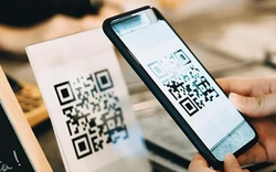 Loa thông báo giao dịch đã thành công, tài khoản chủ cửa hàng không nhận được tiền sau khi khách nói chuyển số tiền lớn