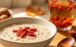 Ăn kỷ tử mỗi ngày để "bồi bổ", người đàn ông 56 tuổi ngỡ ngàng khi đi khám