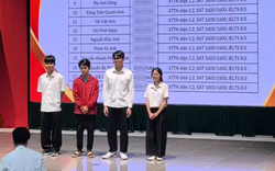 Một trường đại học Việt Nam gây chú ý với lễ vinh danh các tân sinh viên toàn "học bá": Có tới 11 người điểm SAT tuyệt đối, 5 người đạt 30 điểm, thủ khoa TSA lập kỷ lục