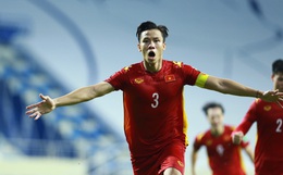 Hạ gọn Malaysia trong trận cầu nghẹt thở, tuyển Việt Nam tiến sát tới tấm vé đi tiếp