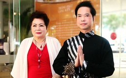 Mẹ của danh ca Ngọc Sơn qua đời, xót xa cảnh nam nghệ sĩ không thể về chịu tang vì cách ly Covid-19