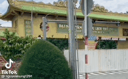 Xuất hiện "vật thể lạ" chắn ngay trước cổng KDL 6000 tỷ Đại Nam sau tuyên bố đóng cửa sạch sẽ MXH của "bà tổng" Phương Hằng